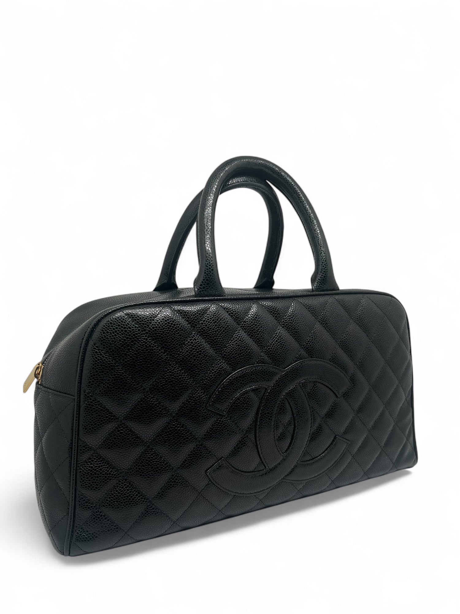Chanel - Sac Boston en cuir caviar