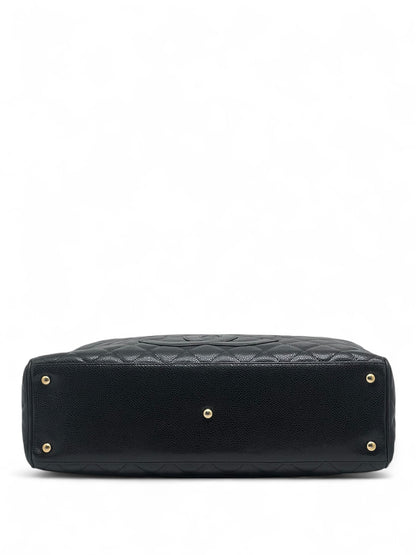 Chanel - Sac Boston en cuir caviar