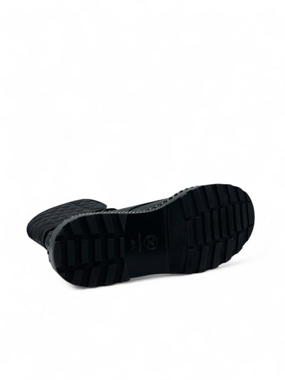 Chanel - Boots en cuir noir avec perles T35,5