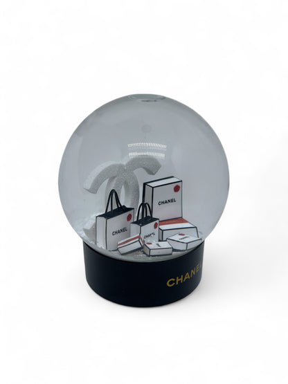 Chanel - Boule à neige