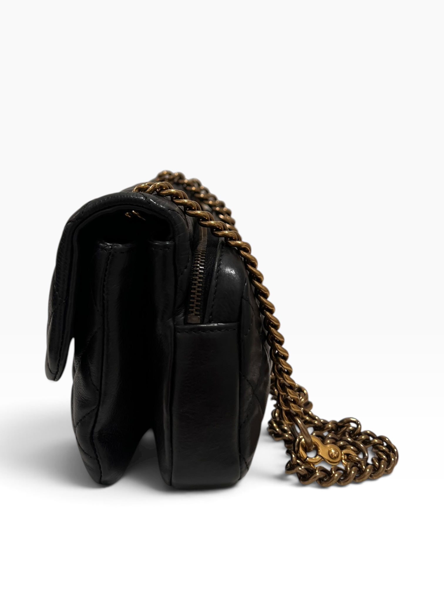 Chanel - Sac Siggle Flap