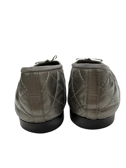 Chanel - Ballerines matelassées T40