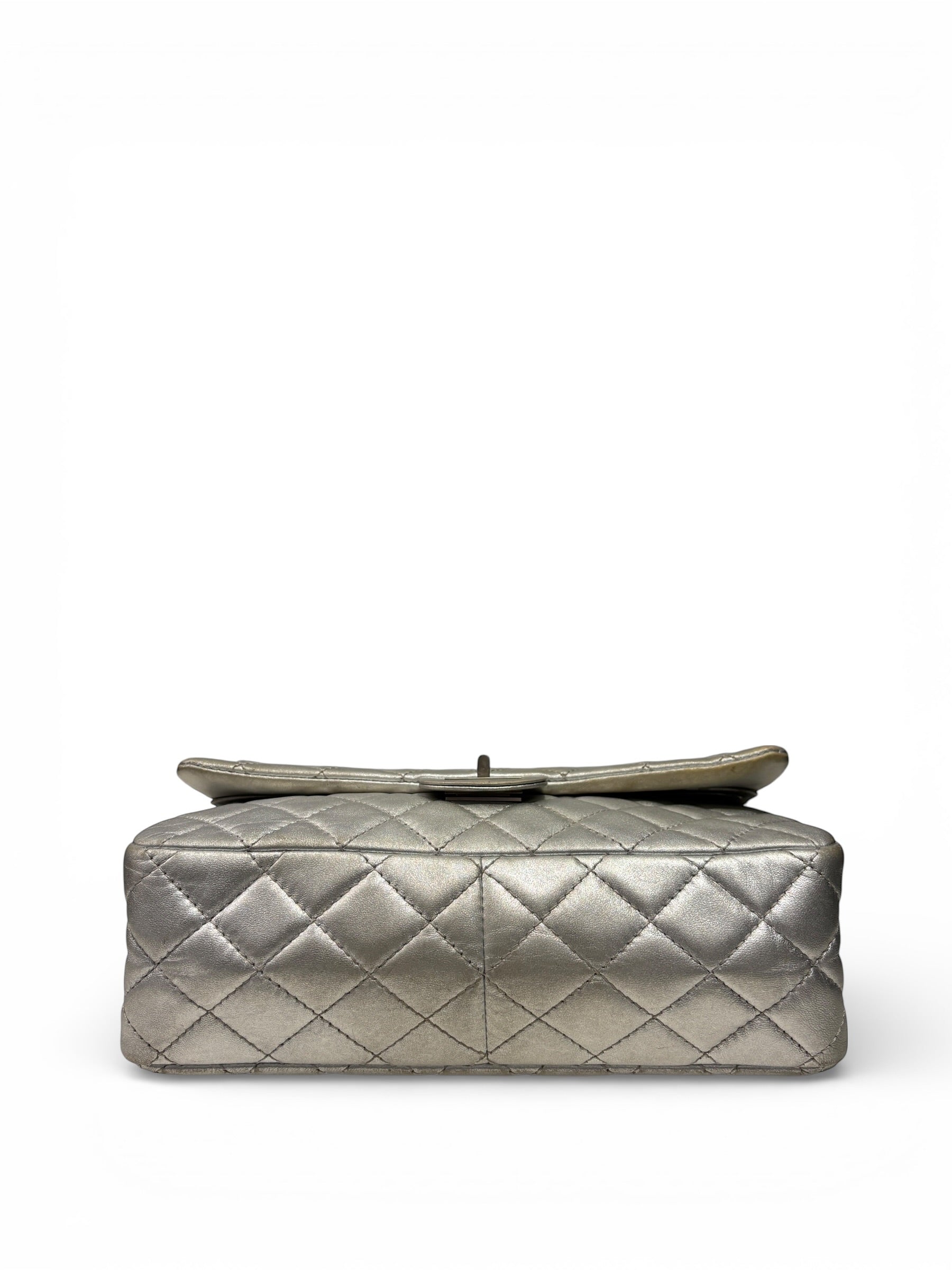 Chanel - Sac 2.55 Argenté | Les Folies d’Eugénie