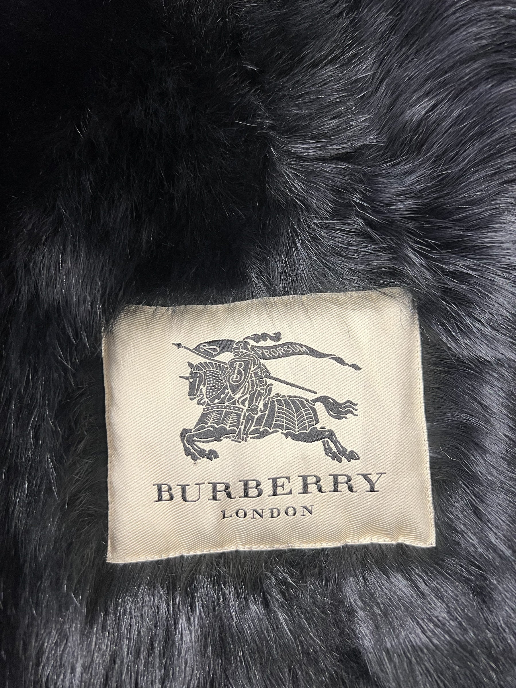 Burberry - Cappotto in agnello di Mongolia T.36