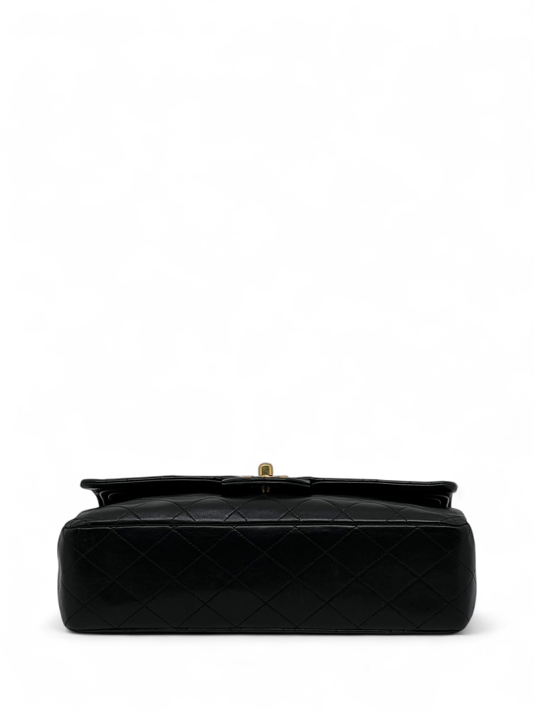 Chanel - Timeless 25 bag