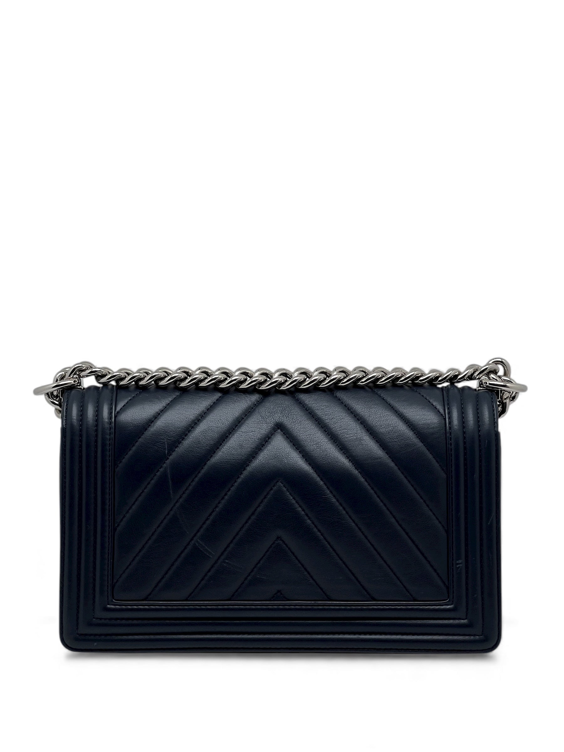Chanel - Tasche Boy Chevron Marineblau