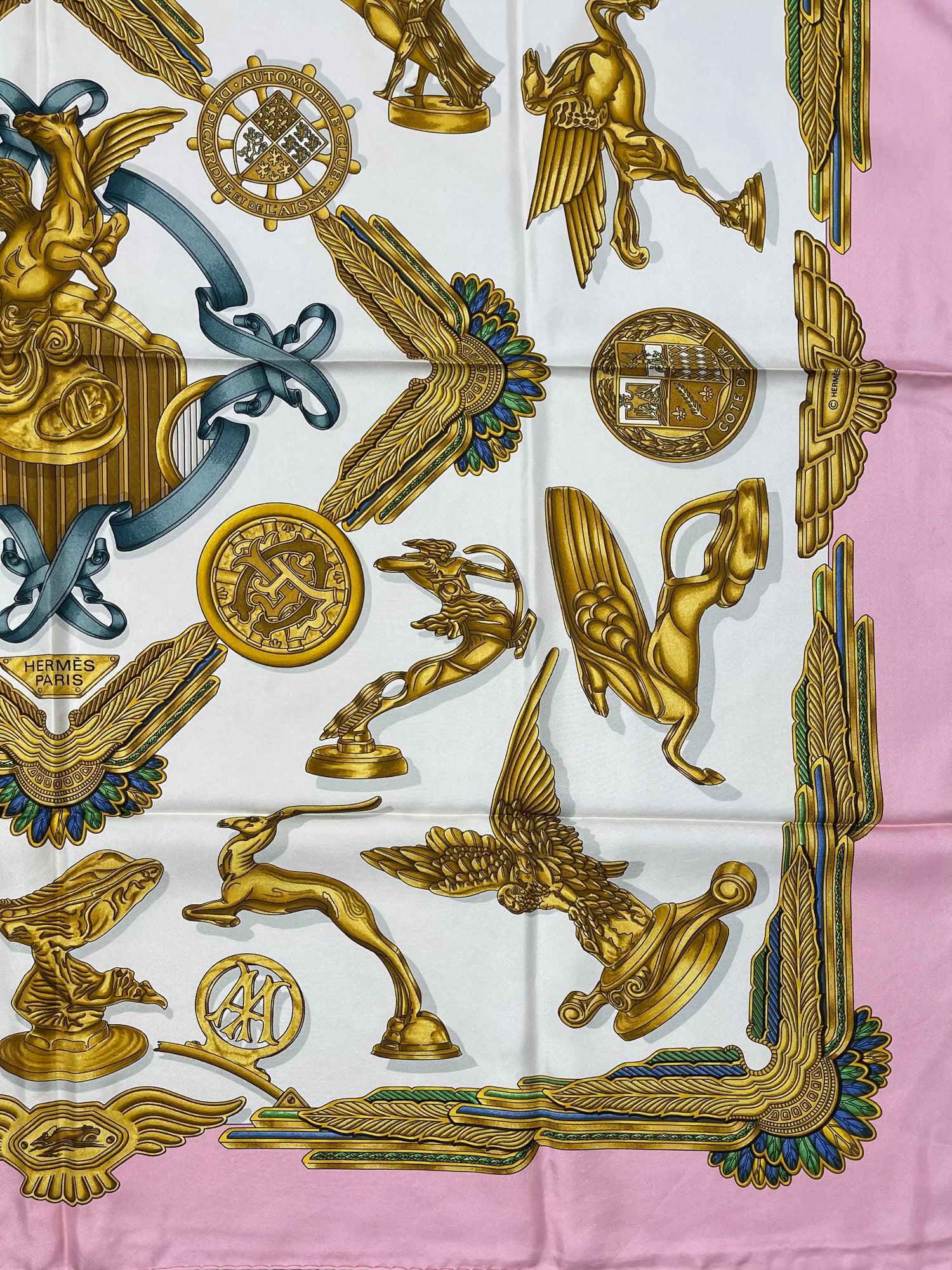 Hermès - Carré 90 « Les Parures du vent »