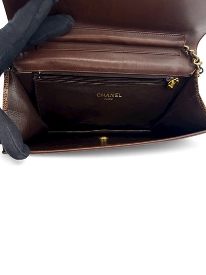 Chanel - Sac à rabat porté épaule marron