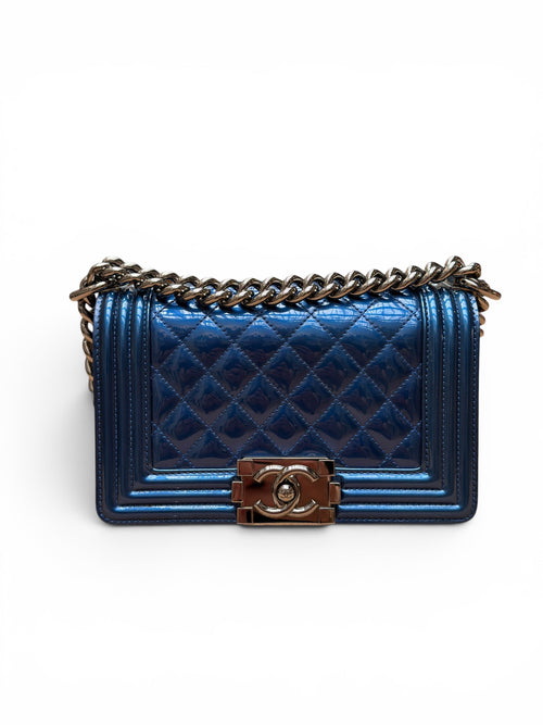 Chanel - Sac Boy PM vernis bleu