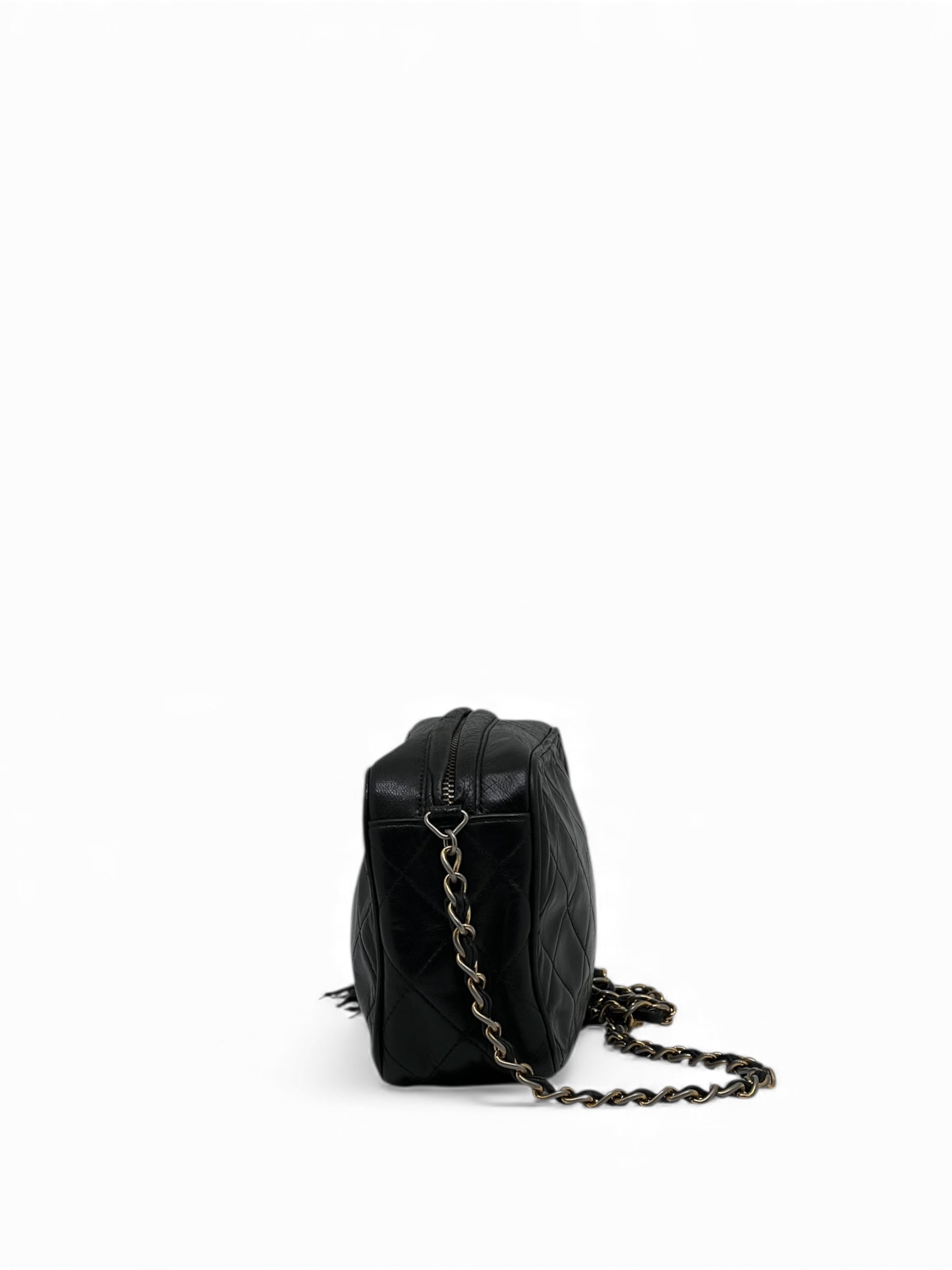 Chanel - Borsa a mano Camera in pelle nera