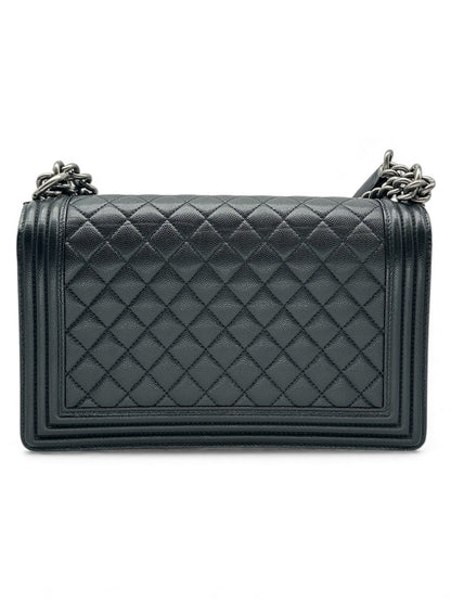 Chanel - Tasche Boy aus schwarzem Kaviarleder