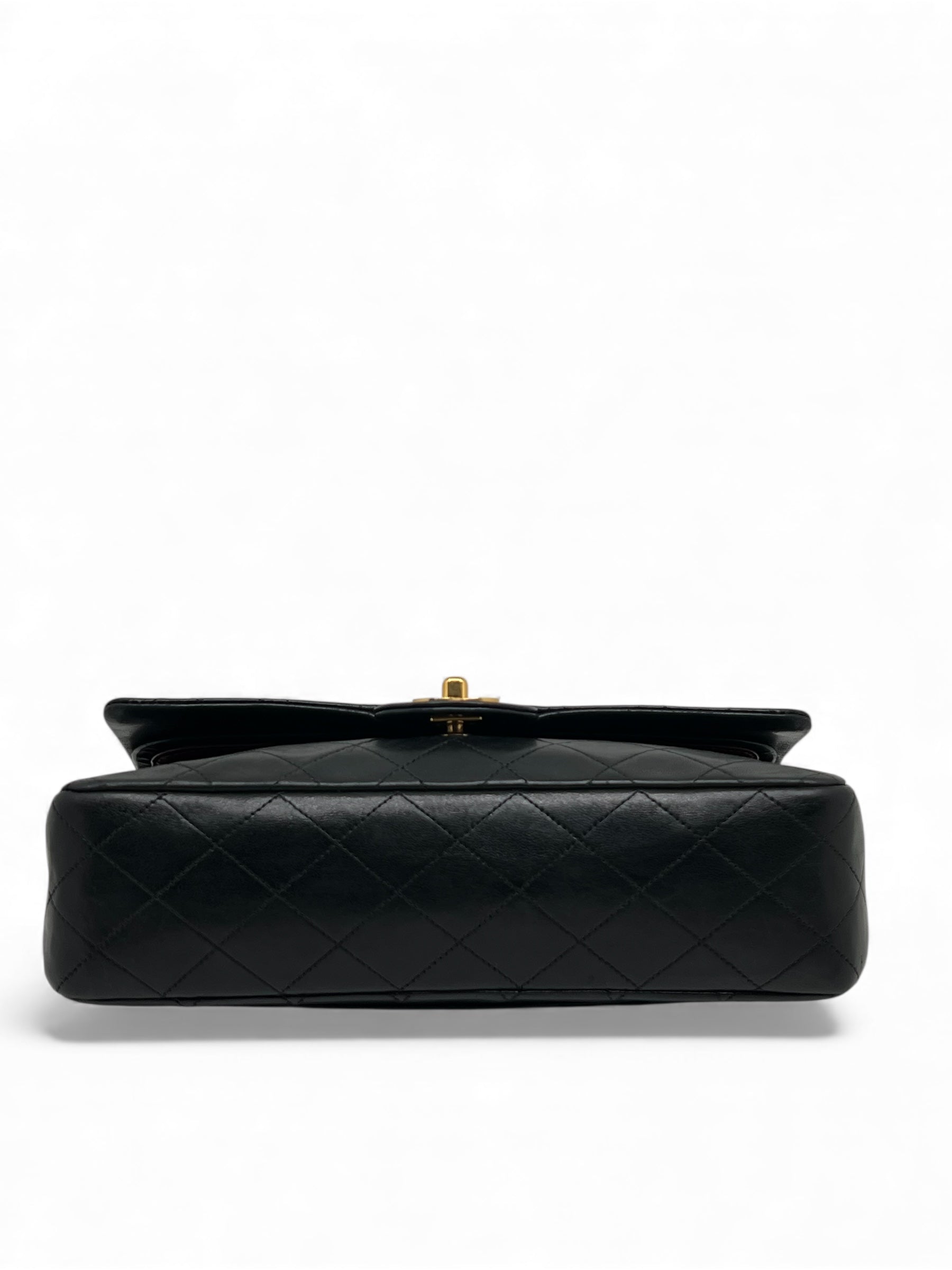 Chanel - Timeless 25 bag