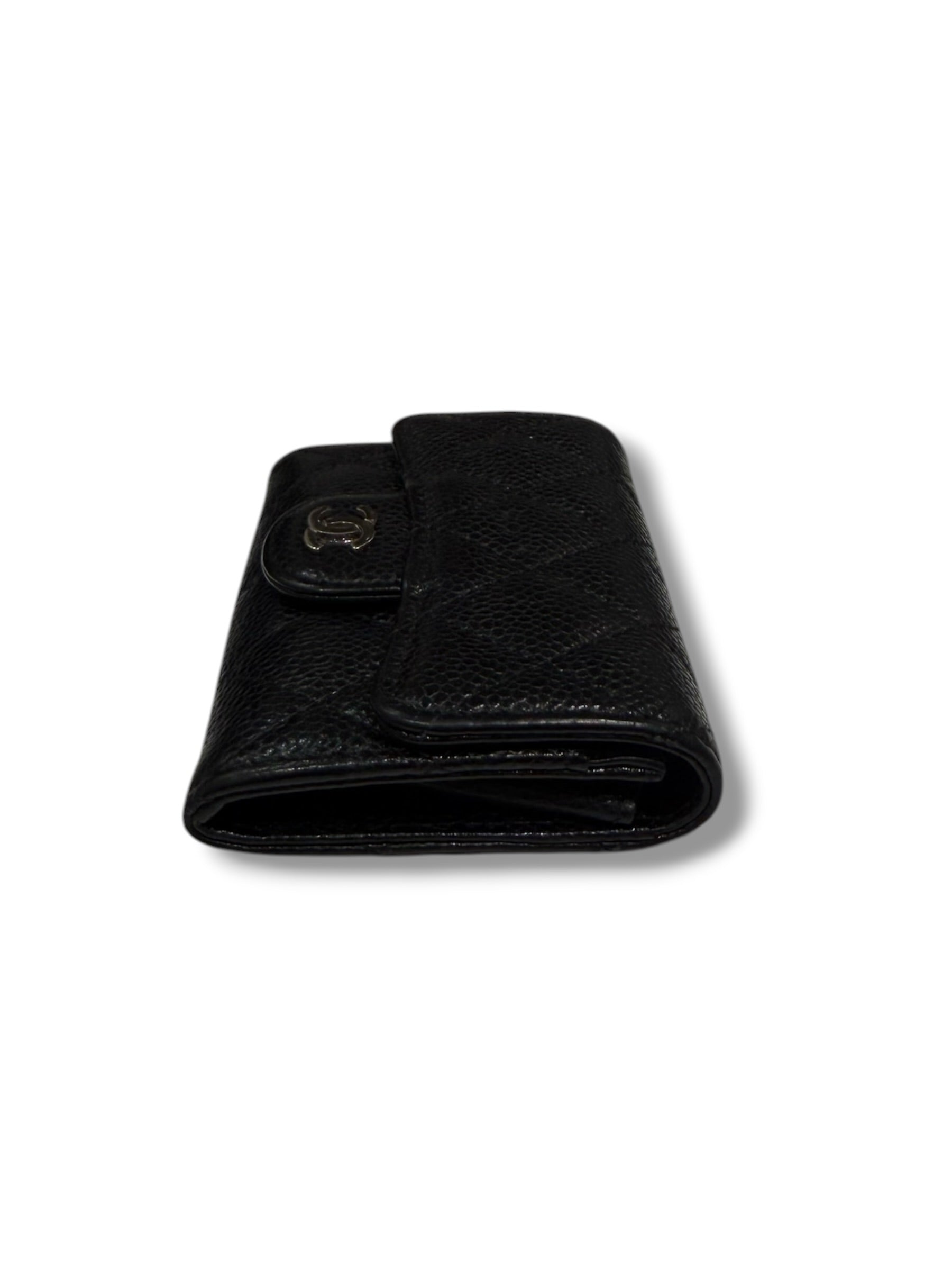 Chanel - Mini portefeuille à rabat noir