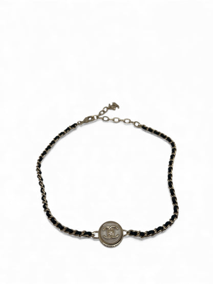 Chanel - Collier médaillon