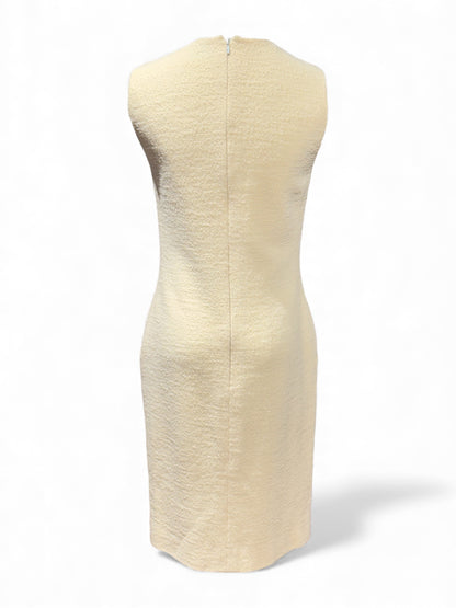 Chanel - Robe en tweed jaune beurre sans manches T38