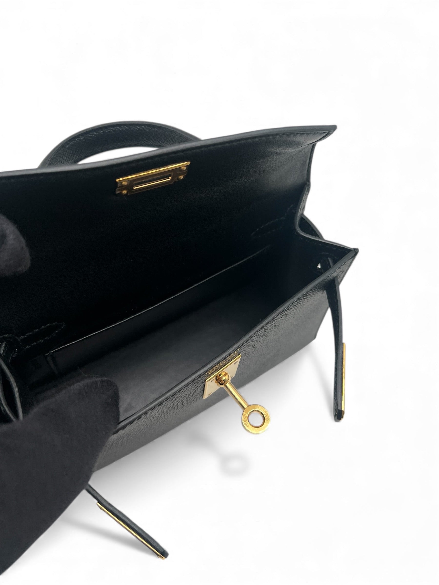 Hermès - Sac mini Kelly 18 cuir veau epsom noir