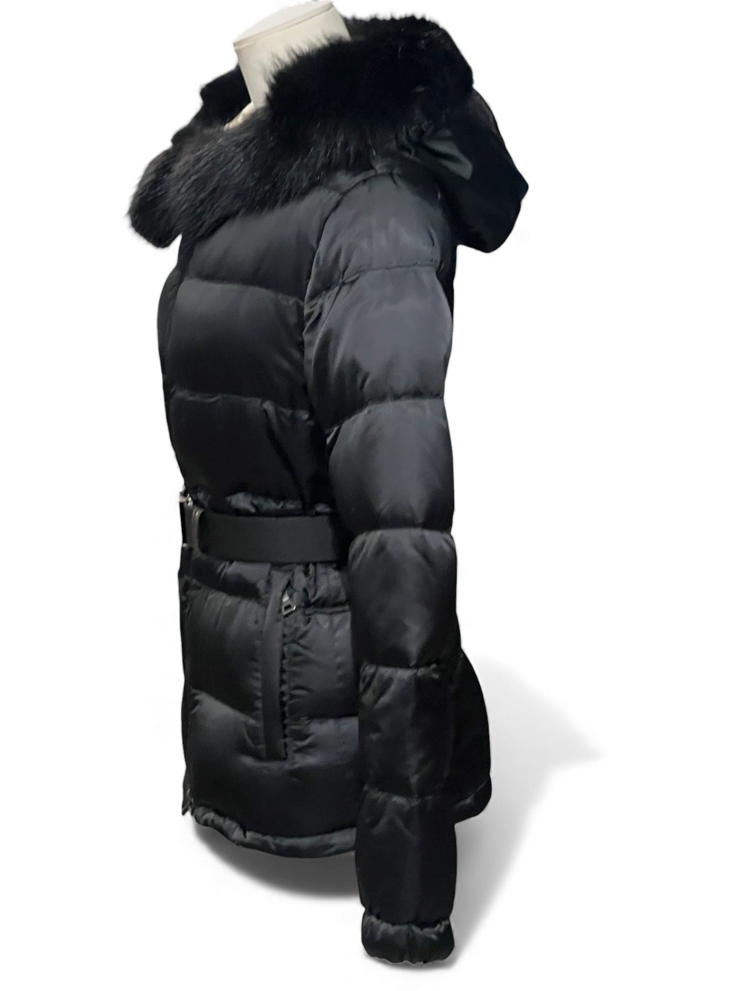 Prada -  Doudoune avec ceinture T38