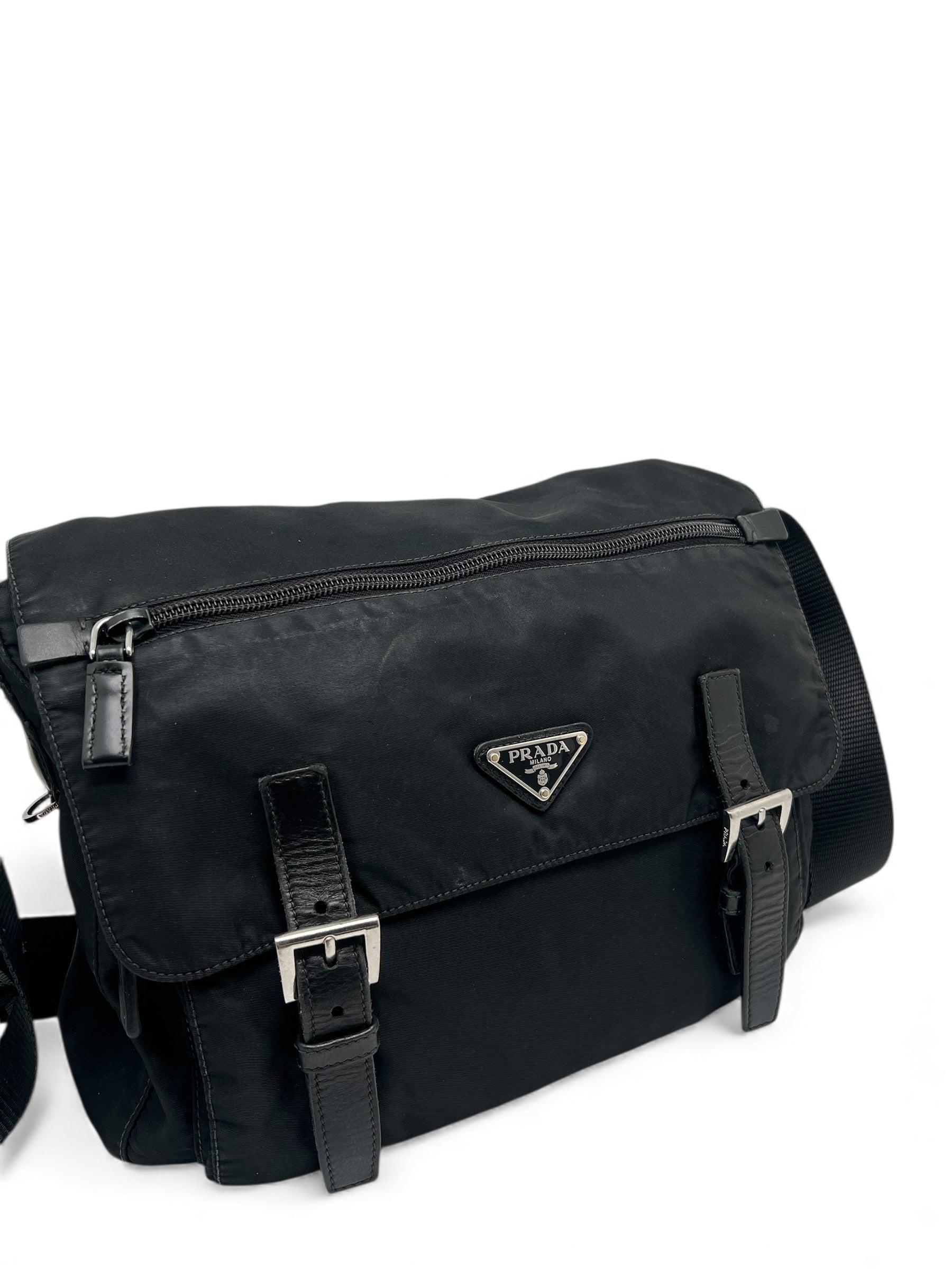 Prada - Borsa a tracolla in Re-Nylon