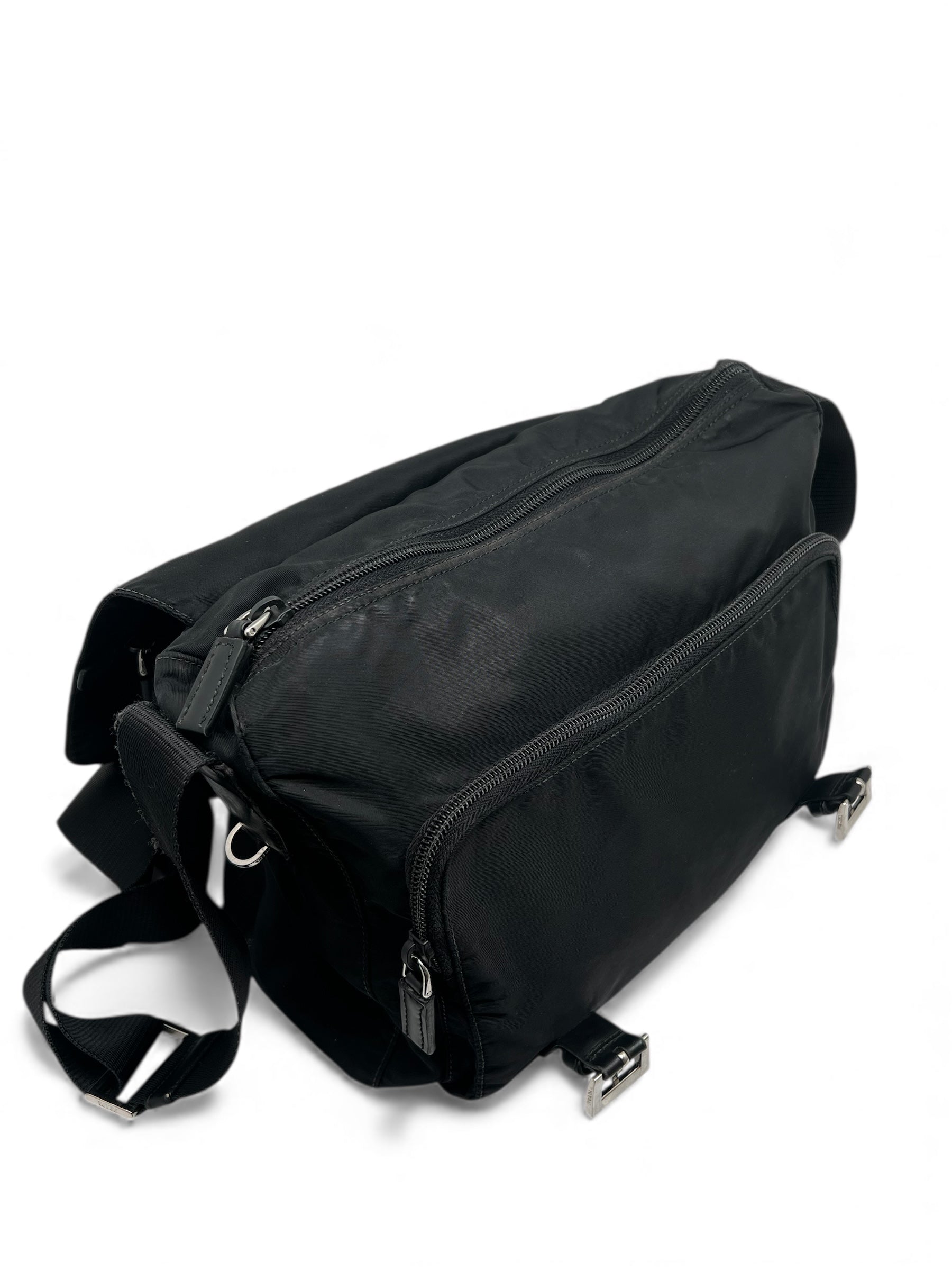 Prada - Borsa a tracolla in Re-Nylon