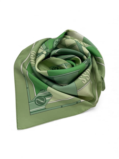 Hermès - Carré 90 « Sextants » vert