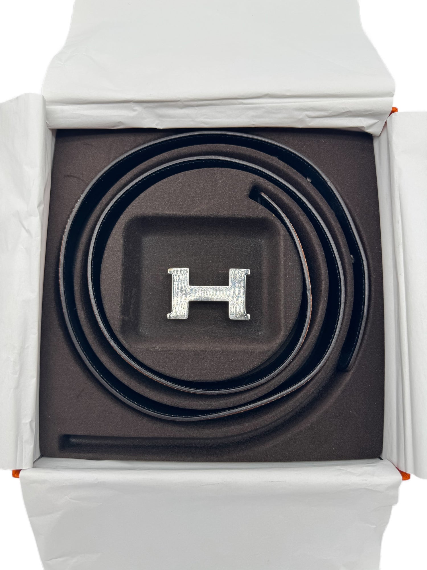Hermès - Ceinture gold / noir boucle H palladié T85