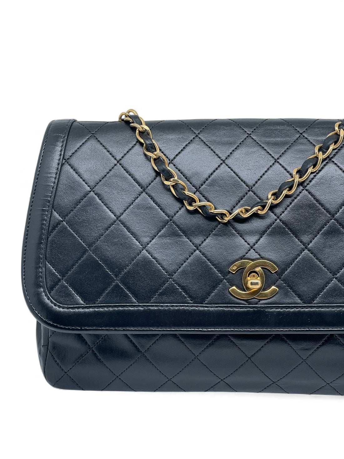 Chanel - Sac Diana en cuir noir