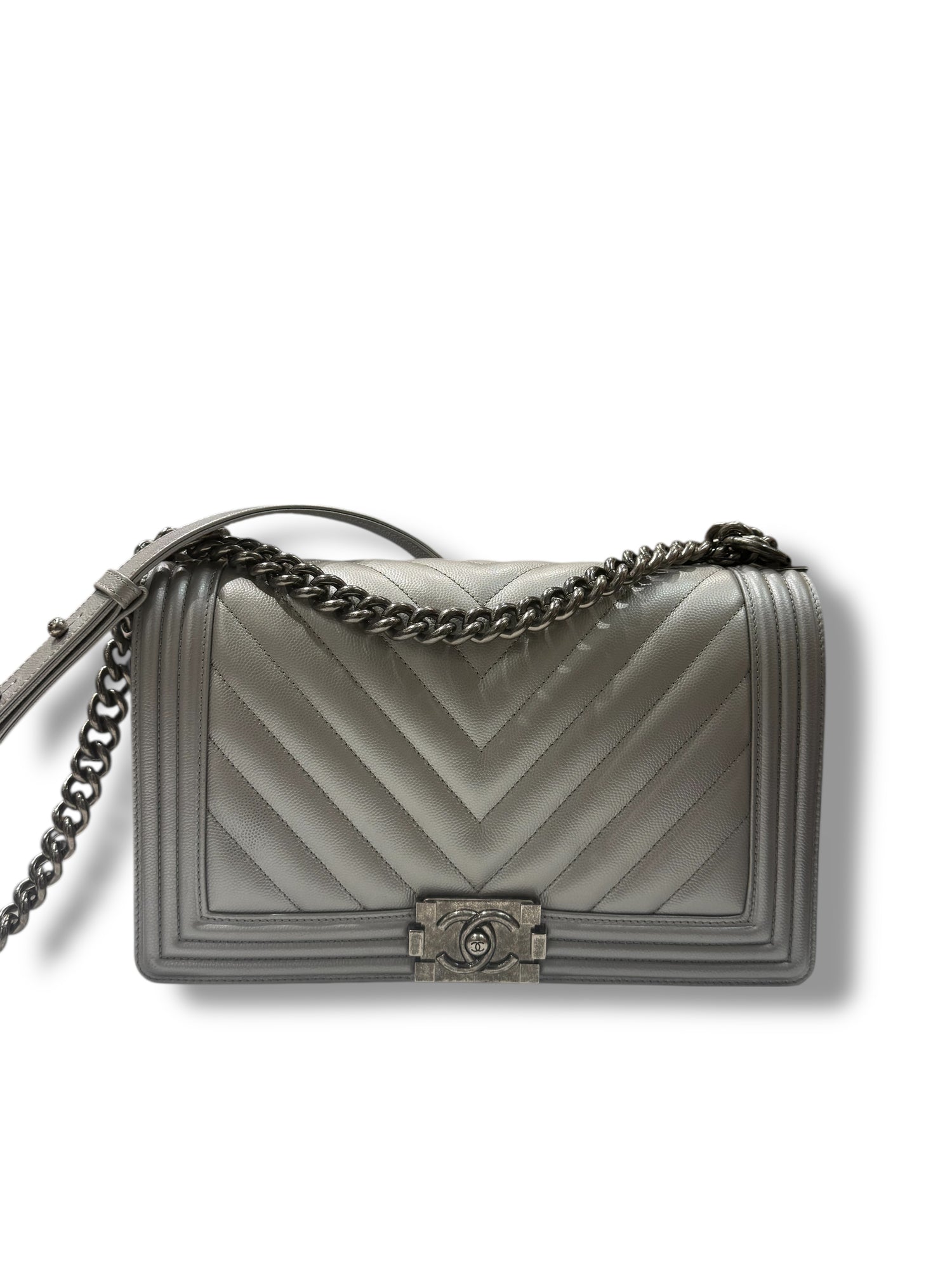 Chanel - Sac Boy 28 argenté