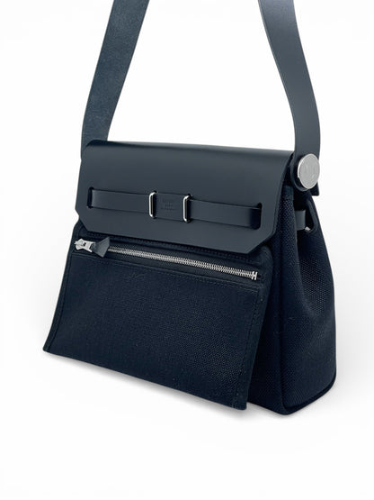 Hermès - Sac à main mini en toile Herbag noir