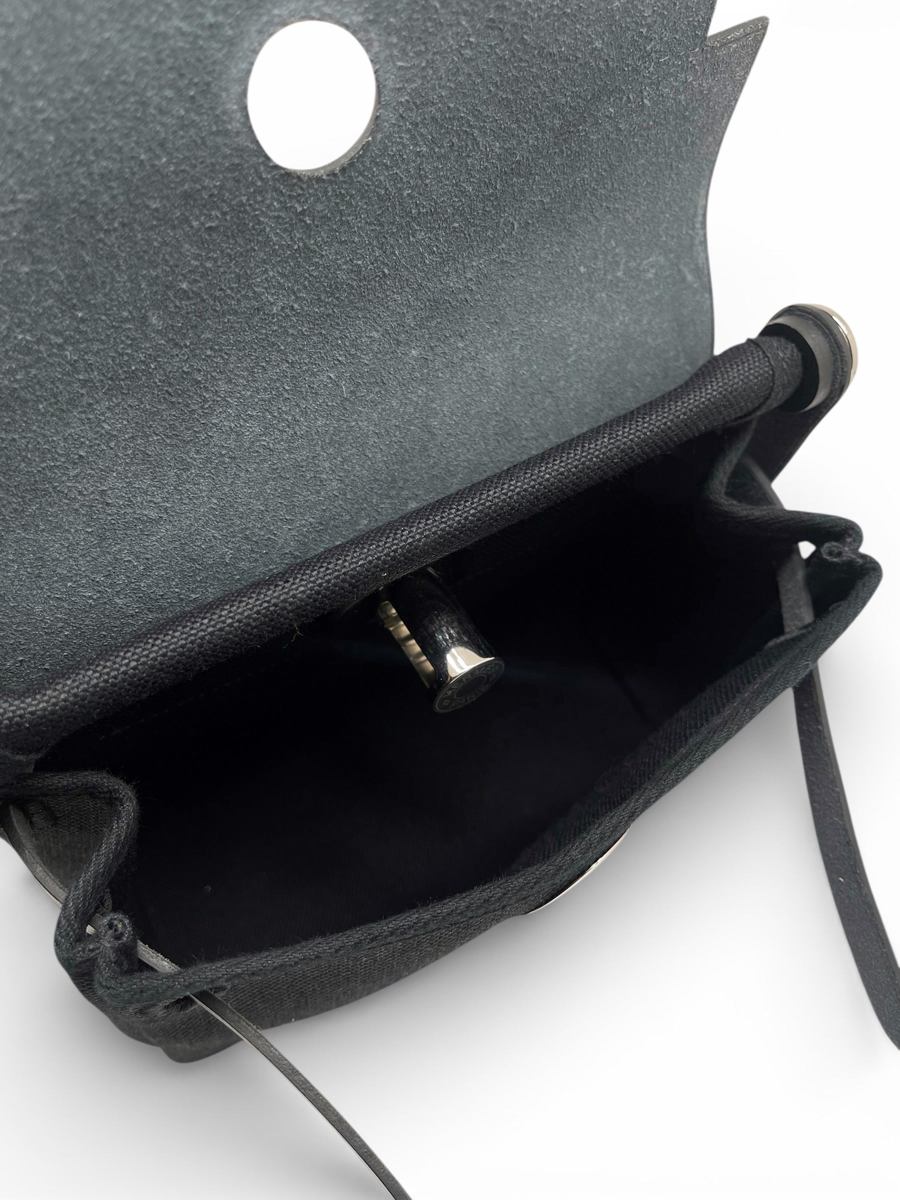 Hermès - Sac à main mini en toile Herbag noir