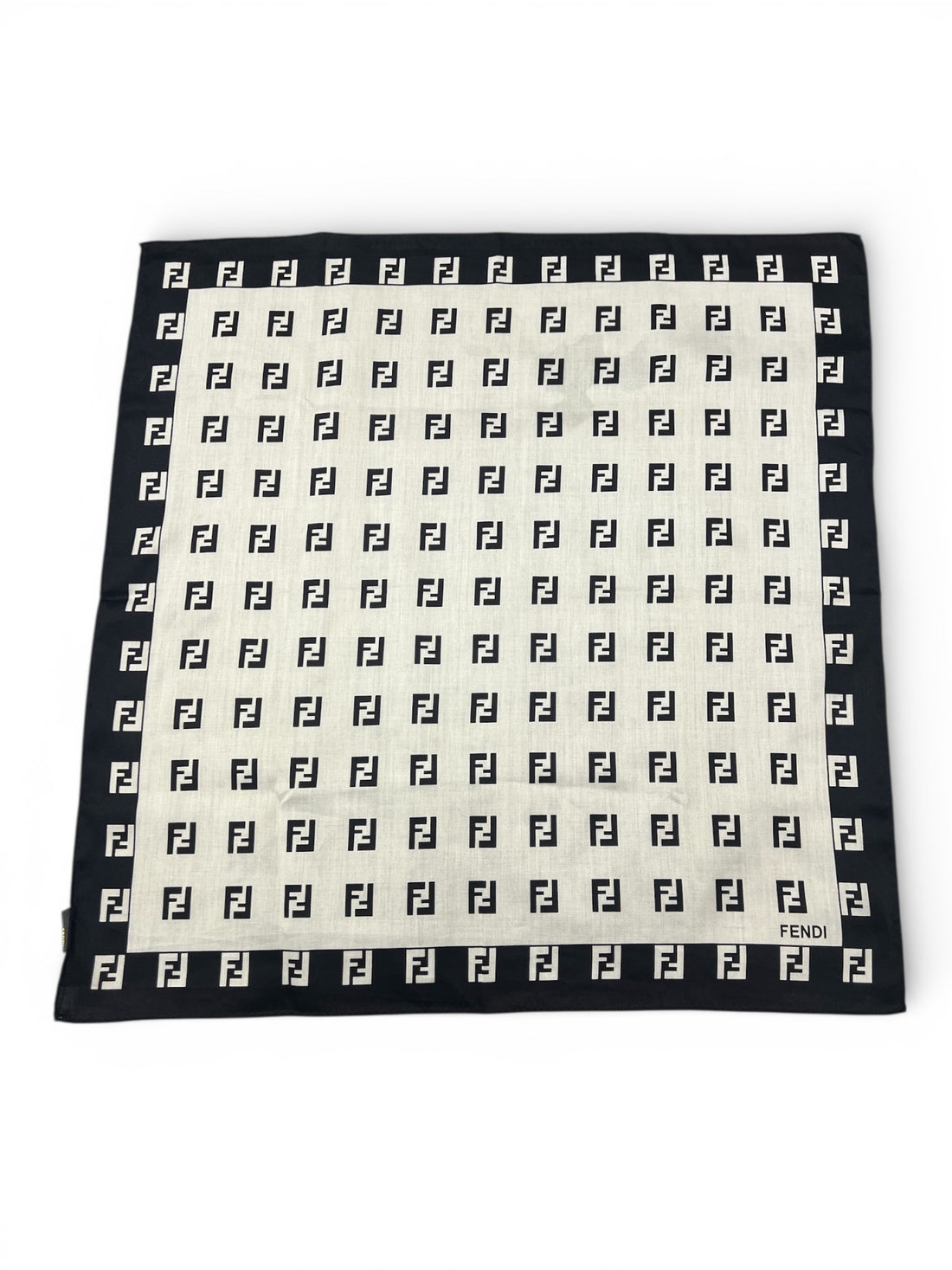 Fendi -  Gavroche monogram noir et blanc