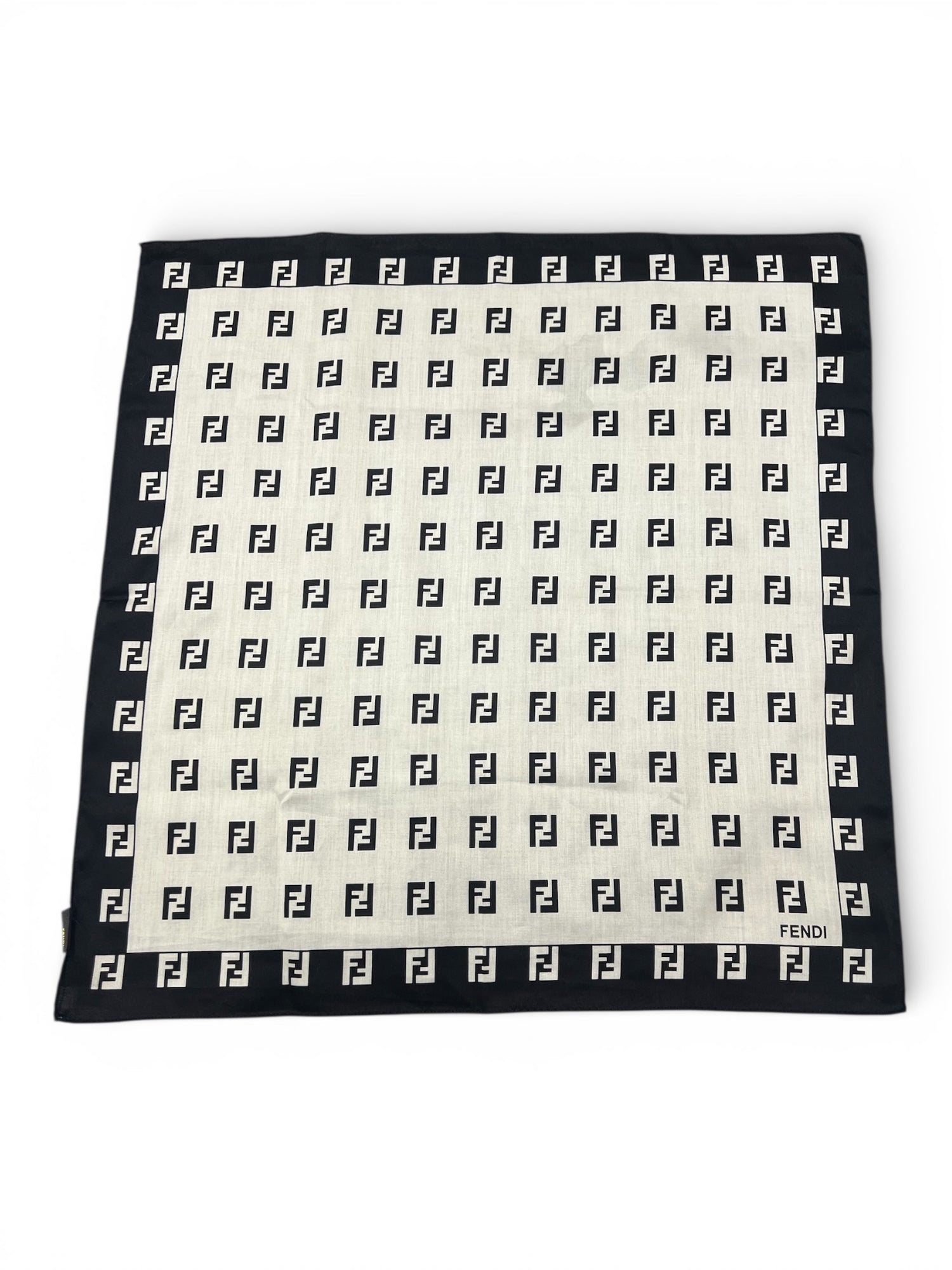 Fendi -  Gavroche monogram noir et blanc