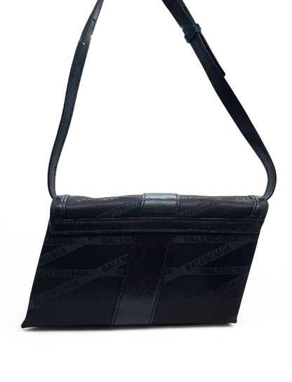 Balenciaga - Sac Shift en cuir et nylon noir