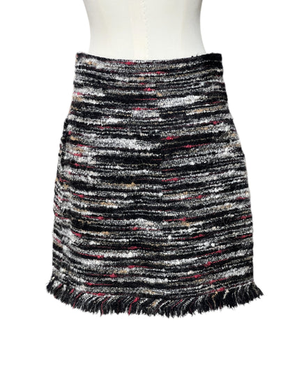 Chanel - Jupe mi-longue en Tweed T.36