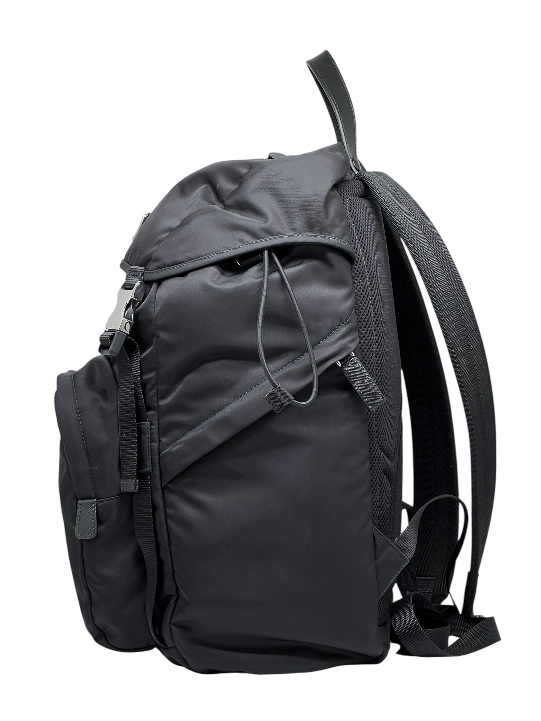 Prada - Sac à dos en nylon