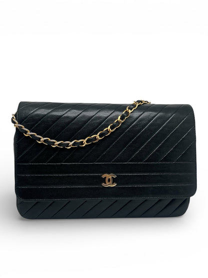 Sac Chanel à Rabat Style Chevron | Les Folies d’Eugénie