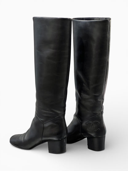 Chanel -  Bottes noir T39