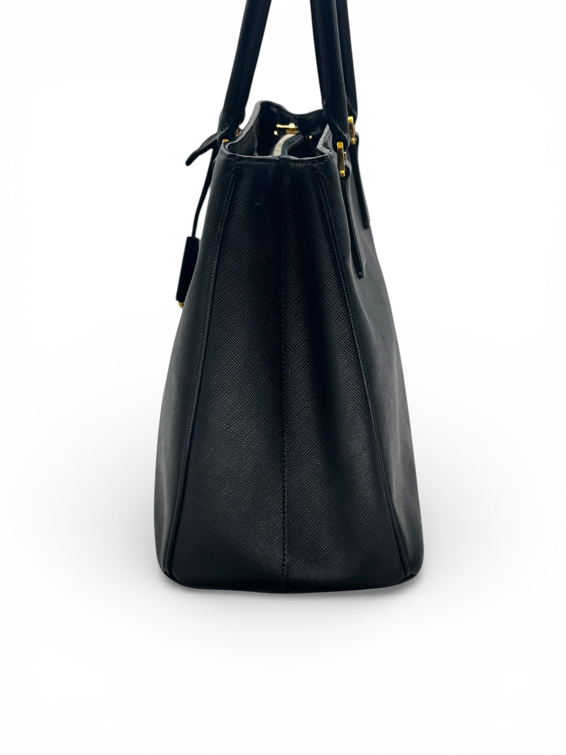 Prada - Sac Galleria en cuir saffiano noir