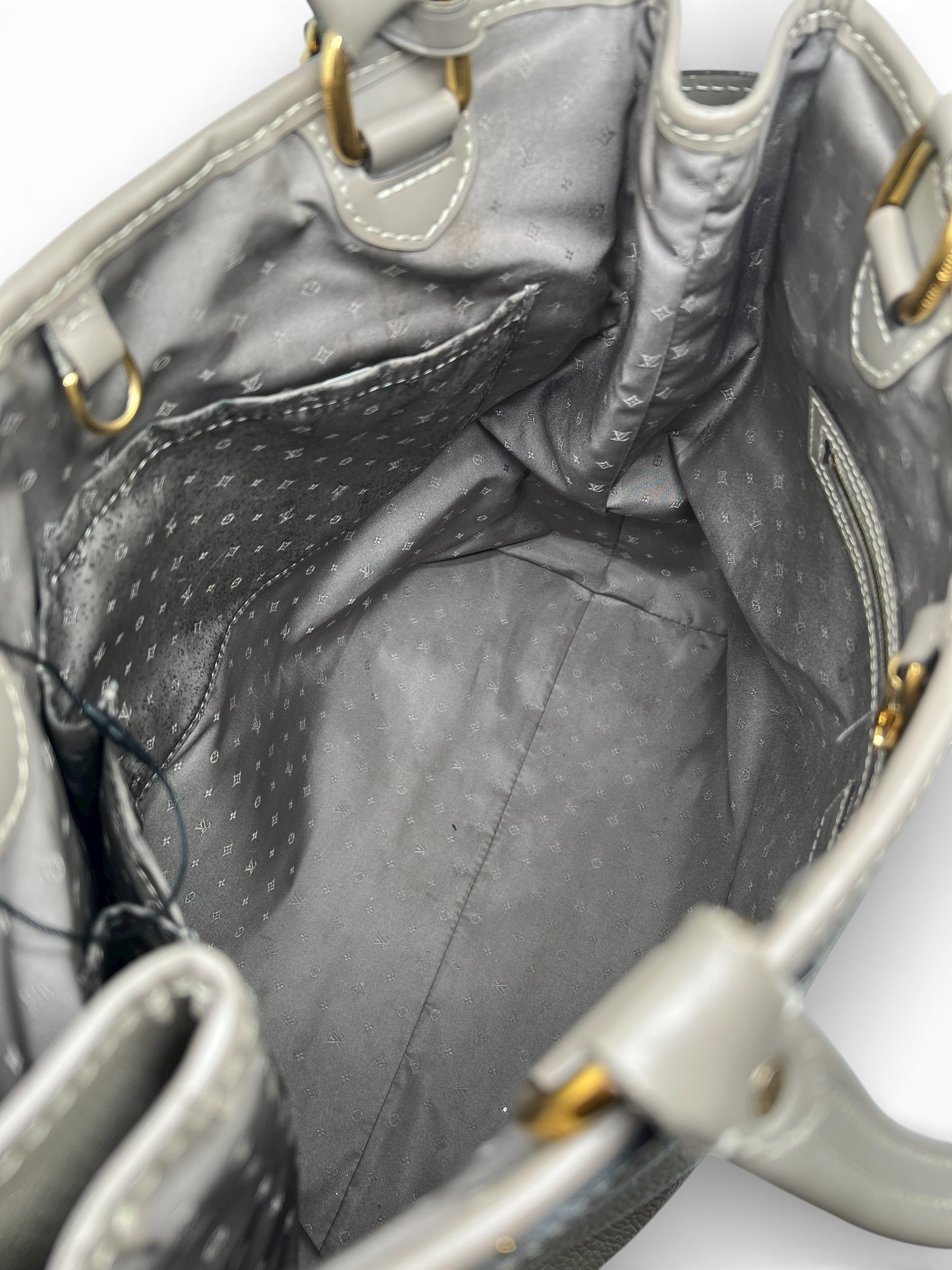 Louis Vuitton - Sac Avec Charms | Les Folies d’Eugénie