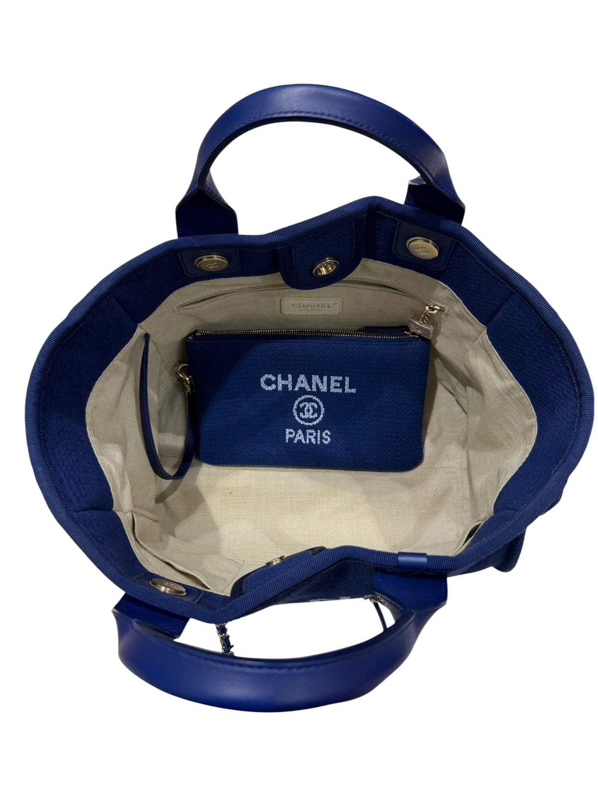 Chanel – Deauville Shopper