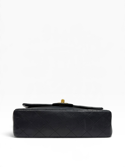 Chanel - Timeless 23 en cuir d’agneau noir