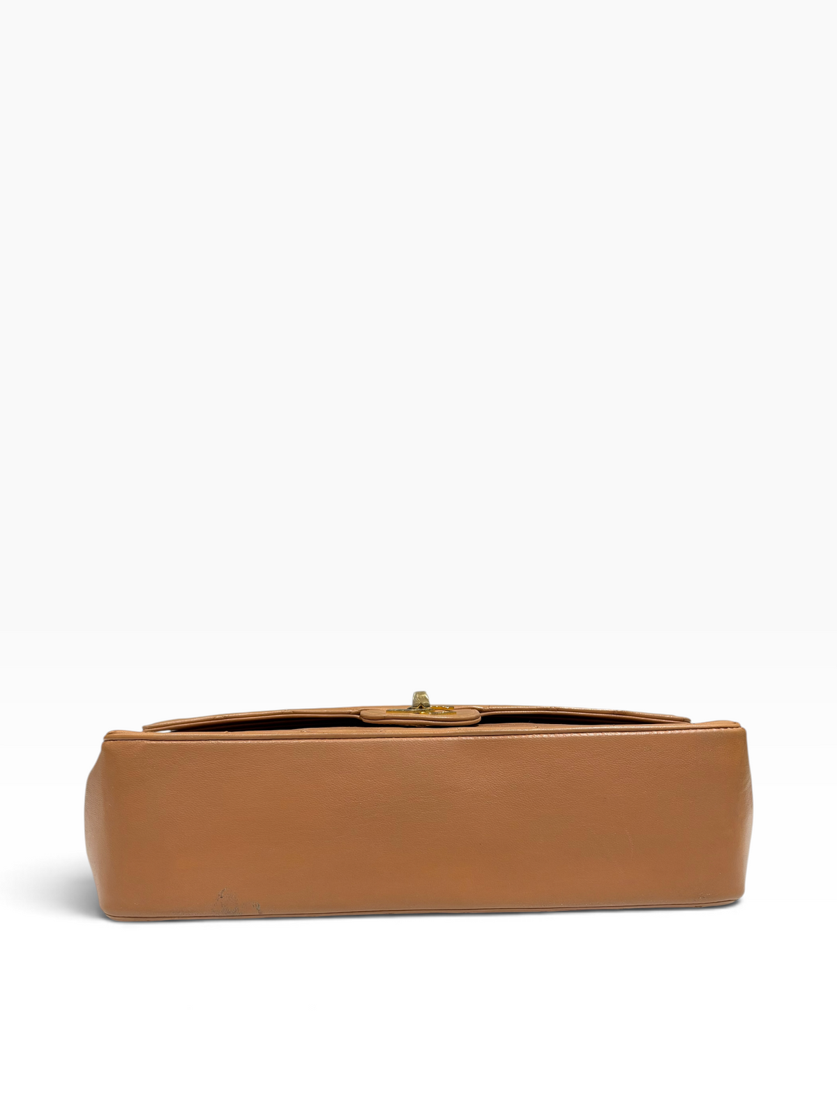 Chanel - Sac Timeless Medium cuir matelassé beige