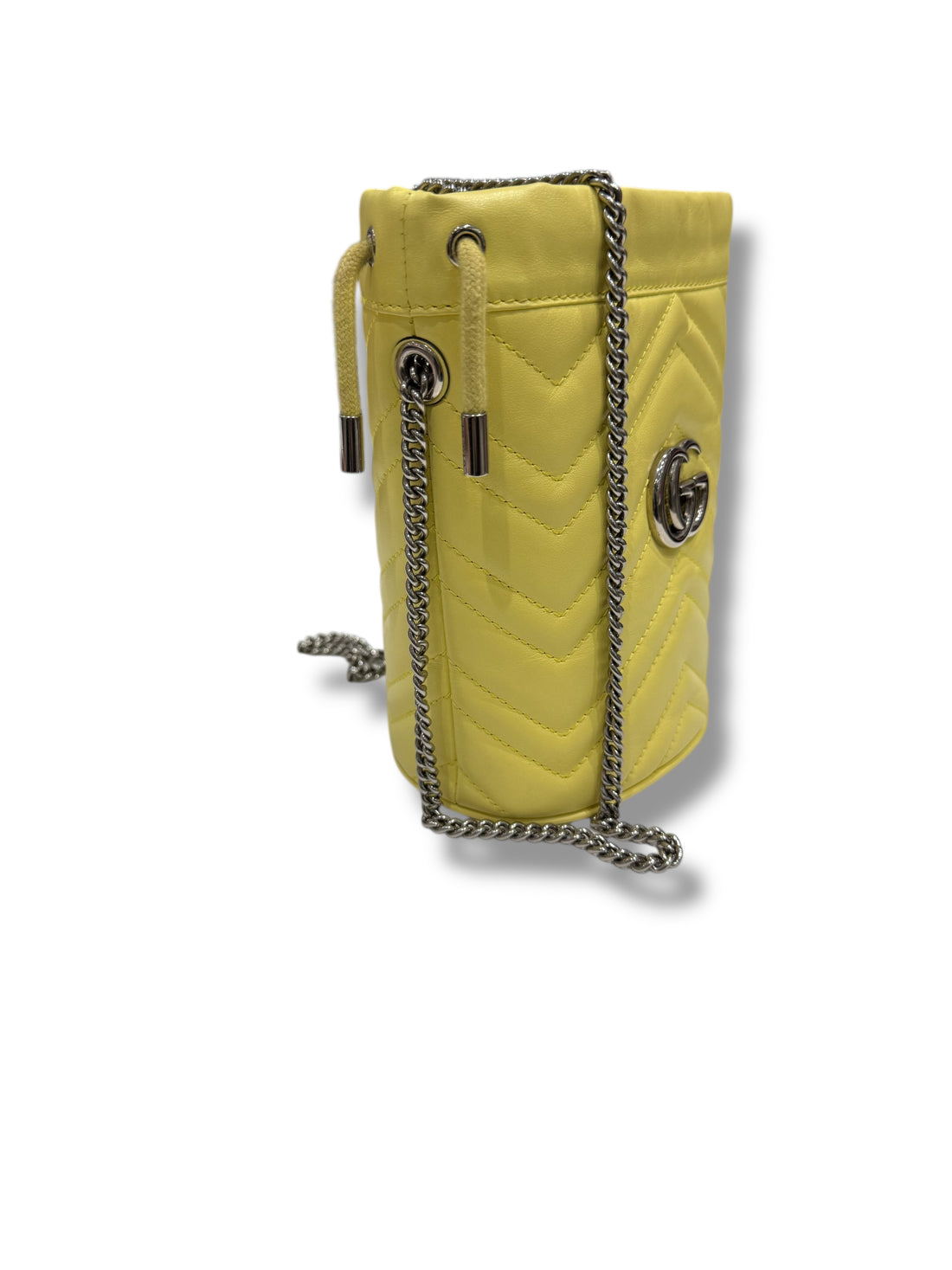 Gucci - Sac Bucket Marmont jaune