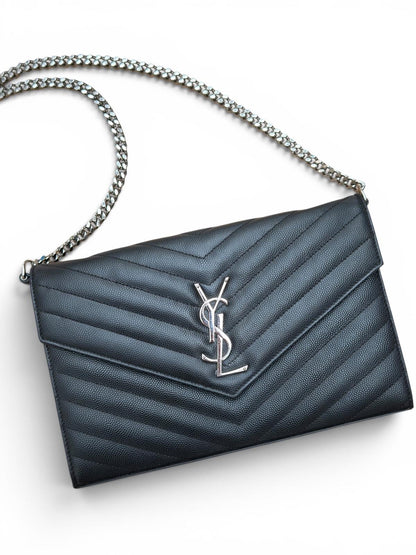 Yves Saint Laurent - Wallet Cassandre