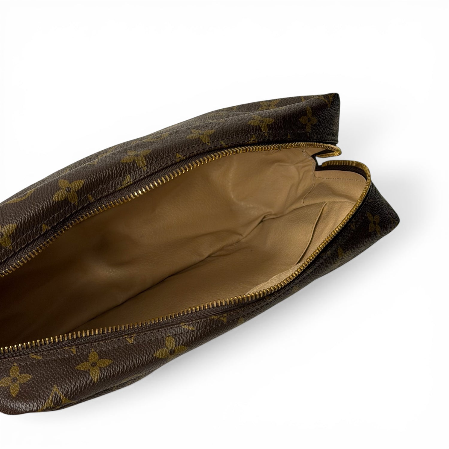 Louis Vuitton Trousse De Toilette Vintage | Les Folies d’Eugénie