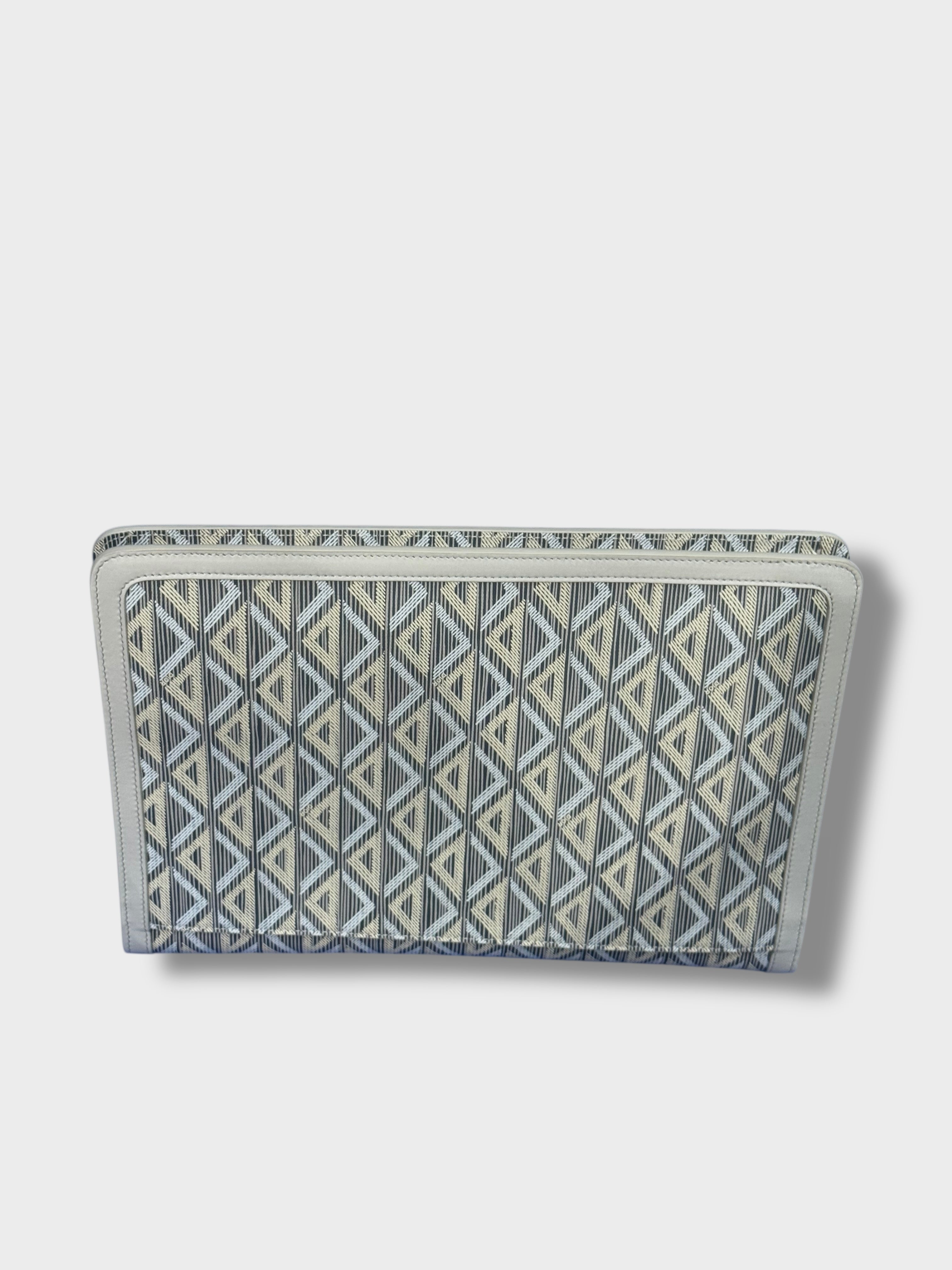 Dior - Pochette A4 CD Maxi Greige