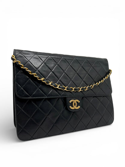 Chanel - Sac Porté Épaule à Rabat | Les Folies d’Eugénie