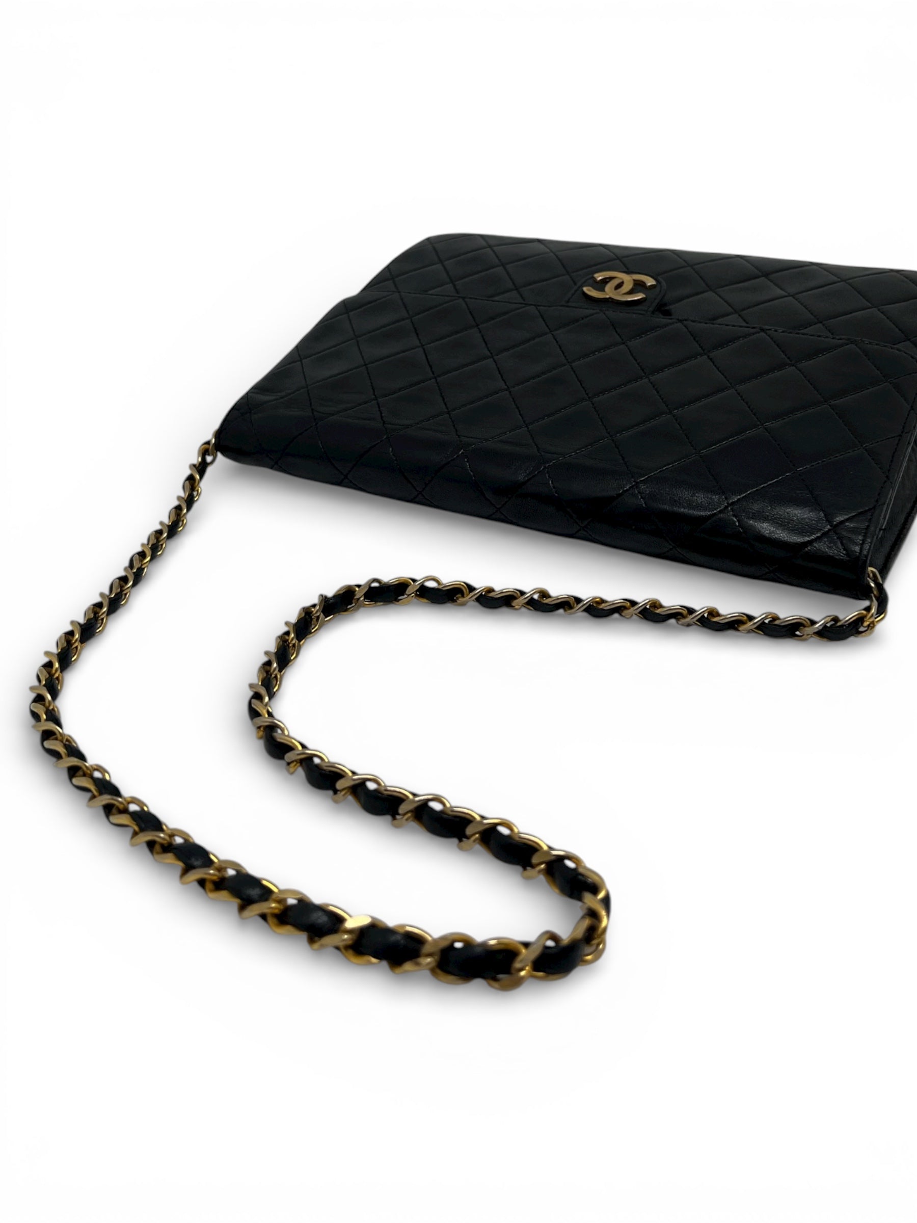 Chanel - Sac Porté Épaule à Rabat | Les Folies d’Eugénie