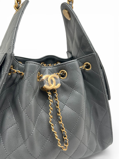 Chanel - Petit sac Chanel 25 gris