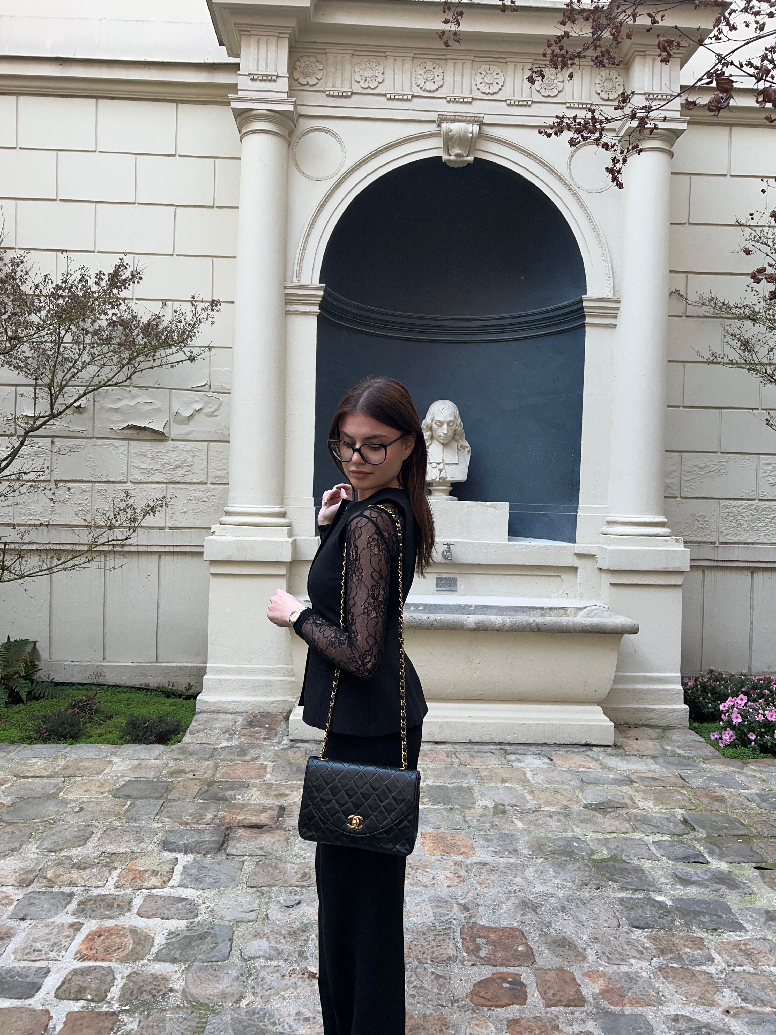 Chanel - Sac à Main Noir En Cuir d’Agneau | Les Folies d’Eugénie