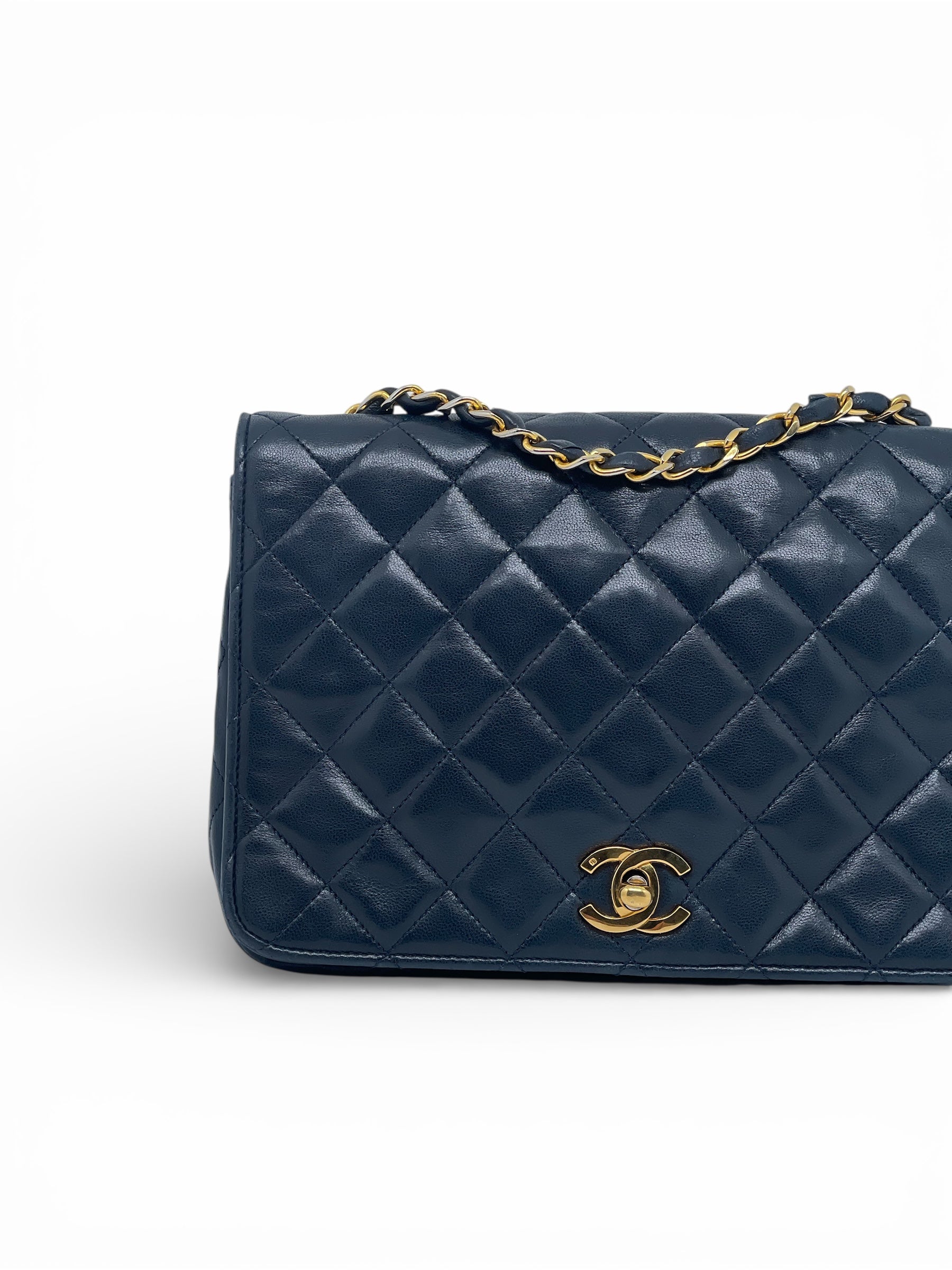 Chanel - Sac bandoulière Mademoiselle bleu marine
